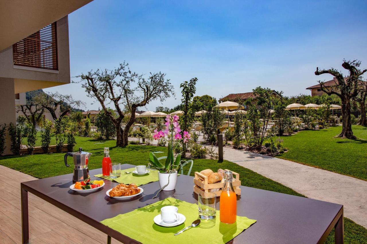 Aparthotel Residenza Olivo Garda  Esterno foto