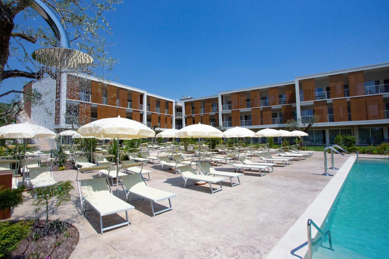 Aparthotel Residenza Olivo Garda  Esterno foto