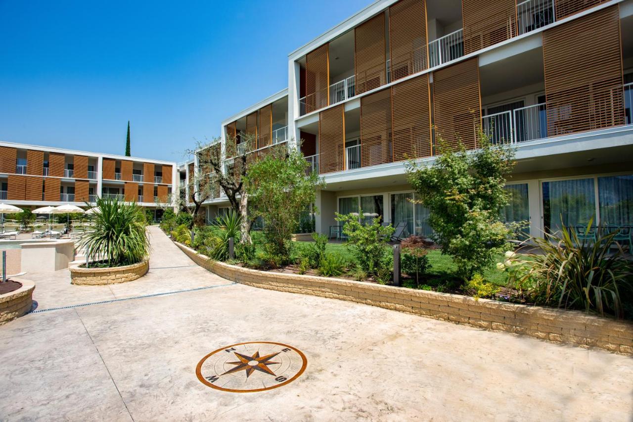Aparthotel Residenza Olivo Garda  Esterno foto