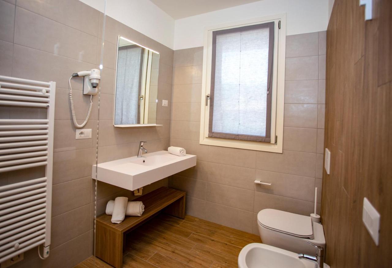 Aparthotel Residenza Olivo Garda  Esterno foto