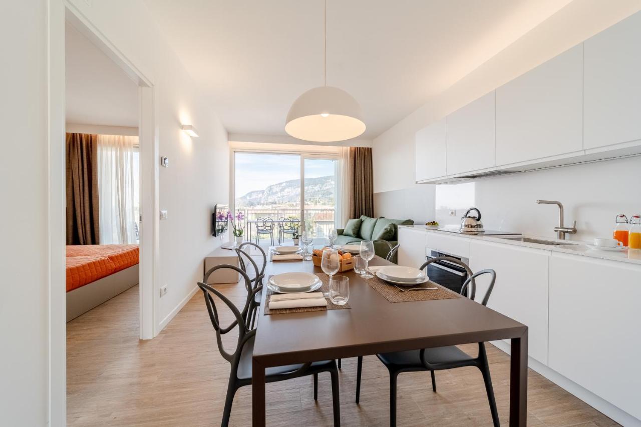 Aparthotel Residenza Olivo Garda  Esterno foto
